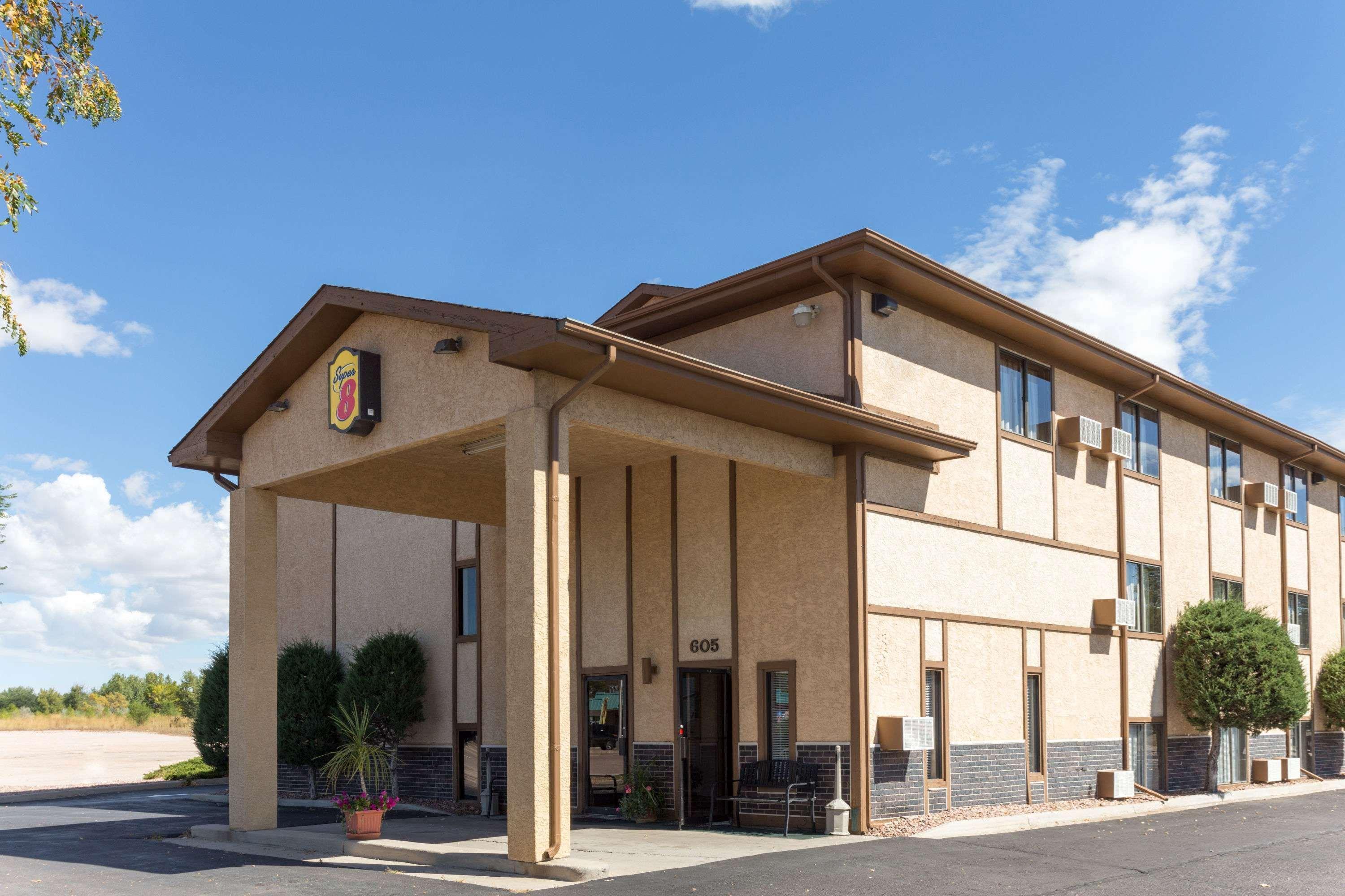 科罗拉多斯普林斯24号公路东pafb区速8酒店 Cimarron Hills 外观 照片